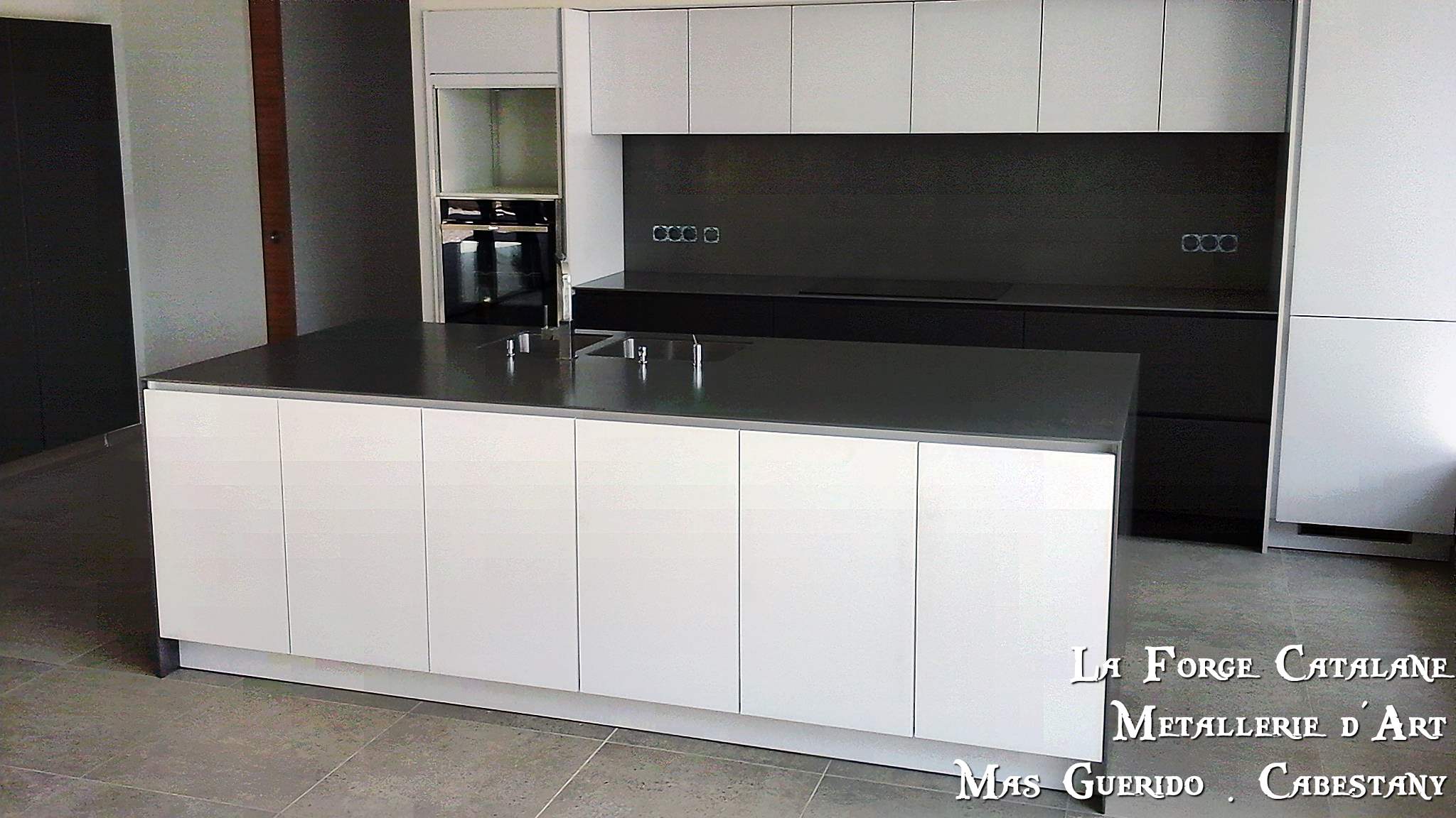 plan de travail cuisine 2 fer Forge Catalane Cabestany.jpg